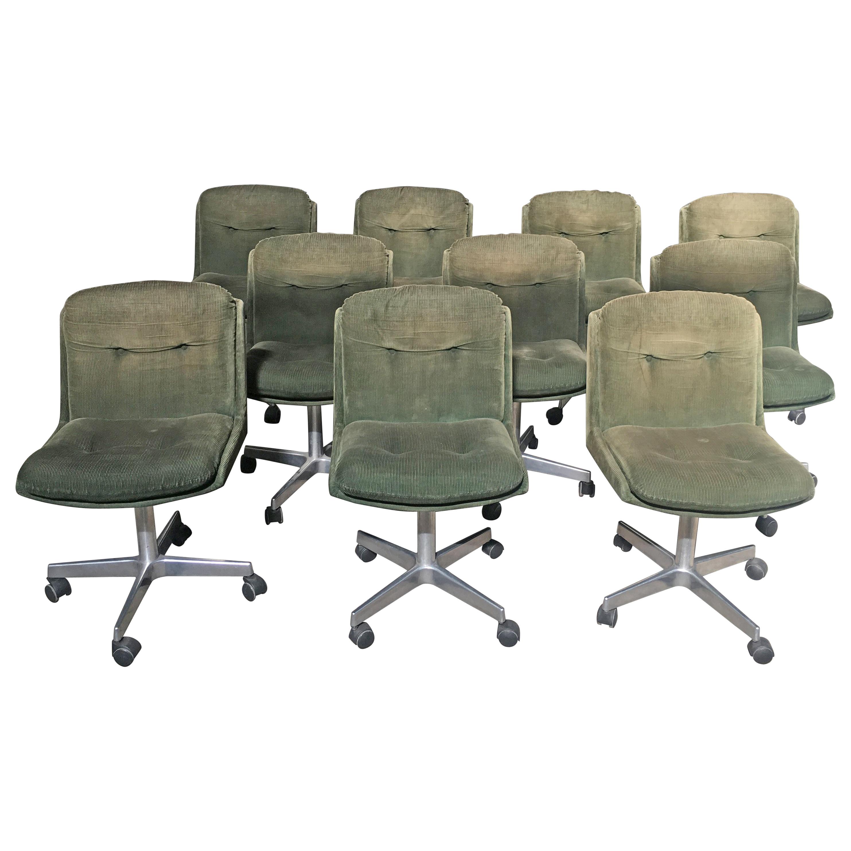 Mid-Century Modern Italian Set of Ten Chairs on Wheels with Original Corduroy