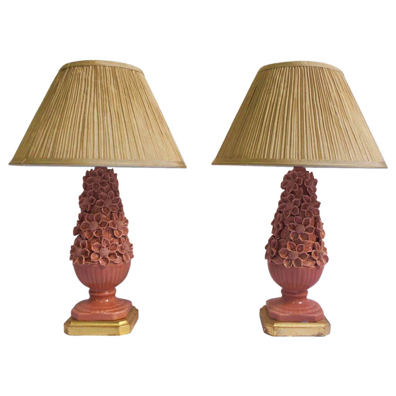 Set of 2 Ceramic Manises Flower Table Lamps in Salmon Color, 1950s For Sale