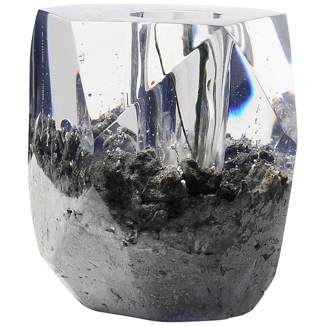 Unique Contemporary 'In Disguise' Vase by Jule Cats, Model 'Rock' im Angebot