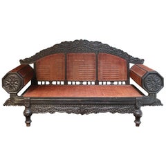 Antique 19th Century Anglo-Indian Palace Sofa