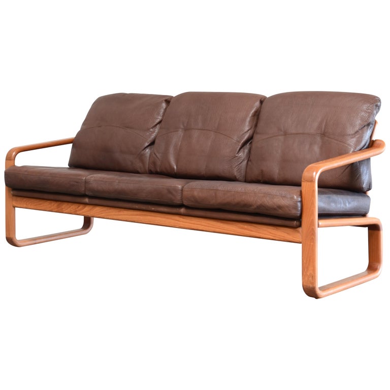 Holstebro Møbelfabrik Furniture - 4 For Sale at 1stDibs | holstebro rug, holstebro  sofa, holstebro mobelfabrik