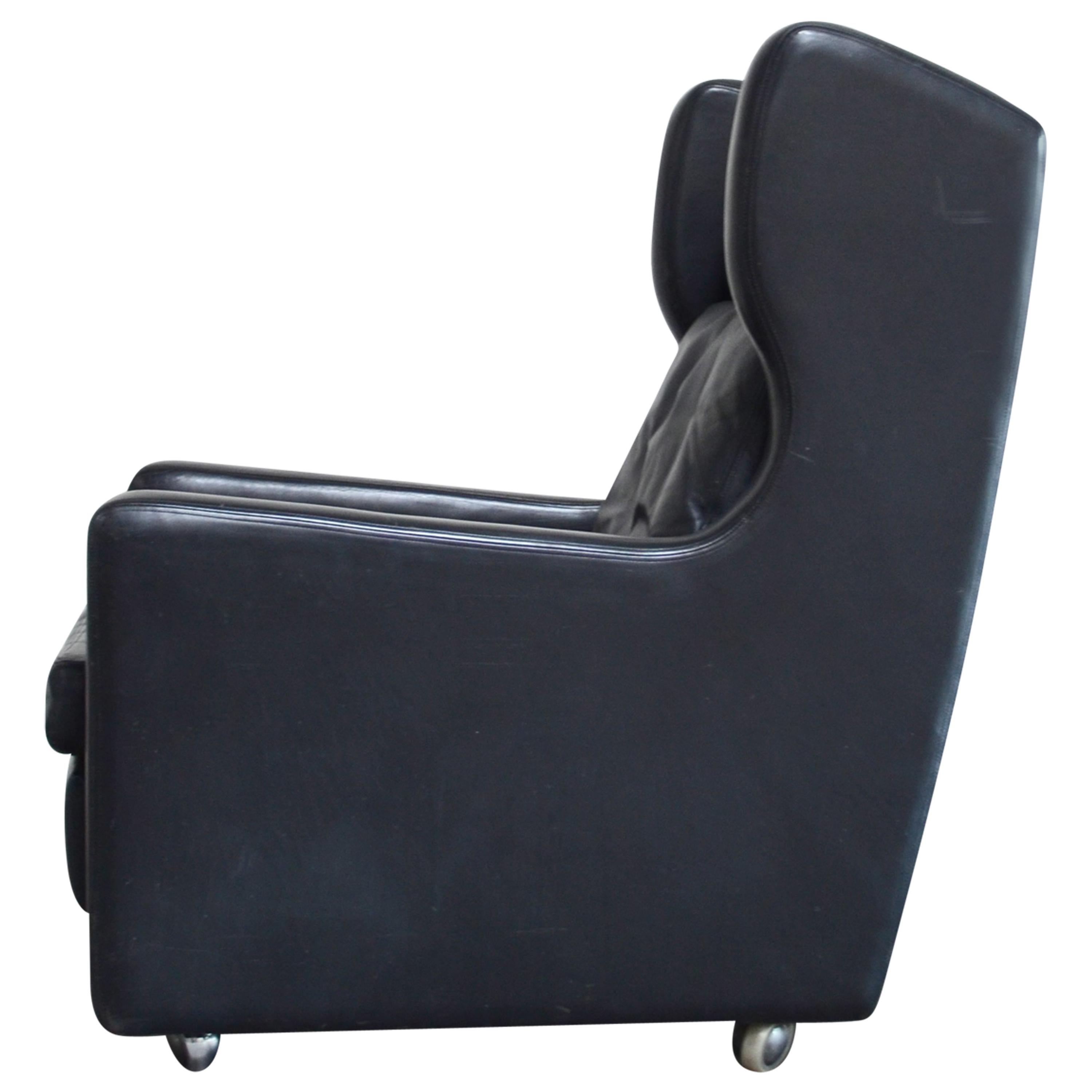 Kill International Highback Lounge Leather Chair black