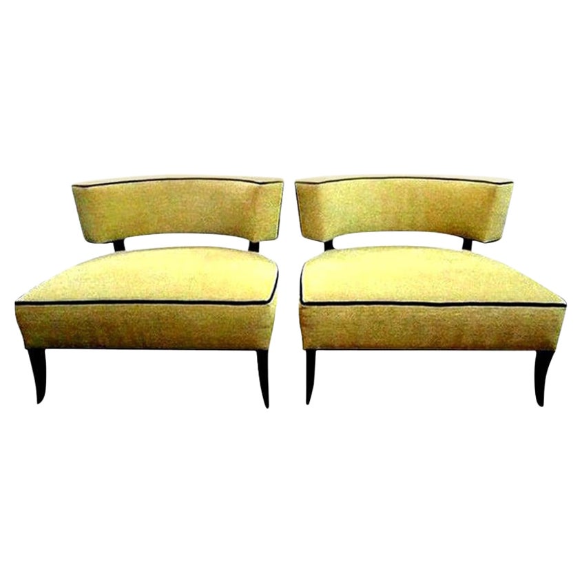 Pair of Mid-Century Modern James Mont Style Lounge Chairs For Sale