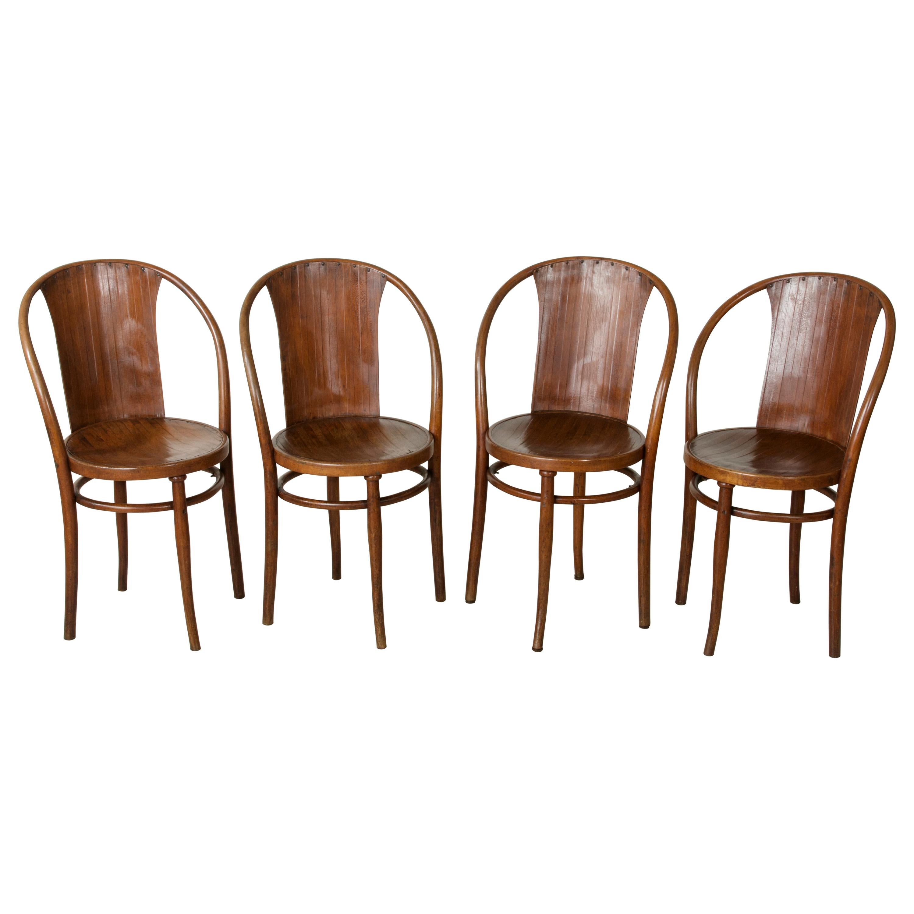 Set of Four Austrian Art Deco Period Bentwood Bistro Chairs by Kohn