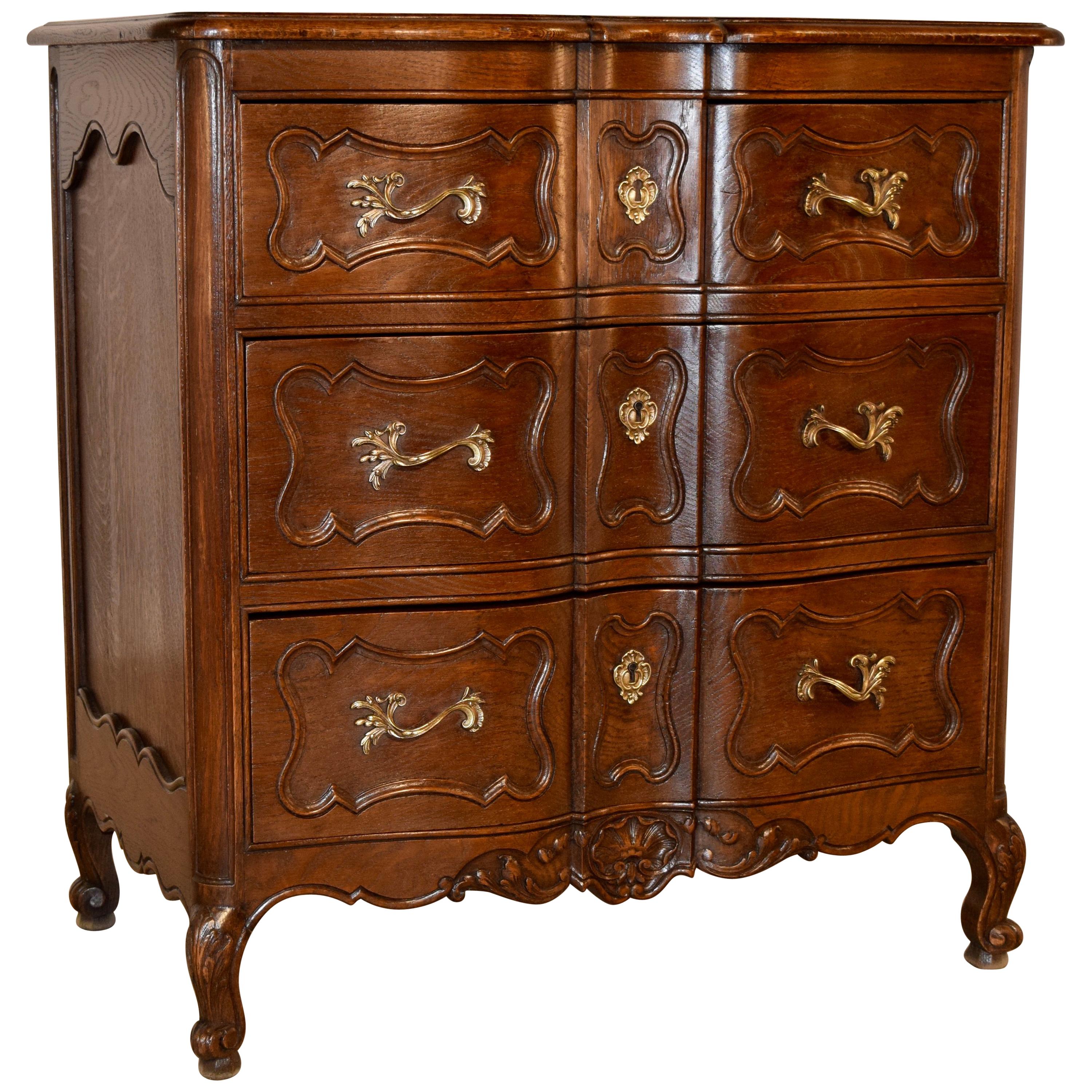 French Chest of Drawers, circa 1940