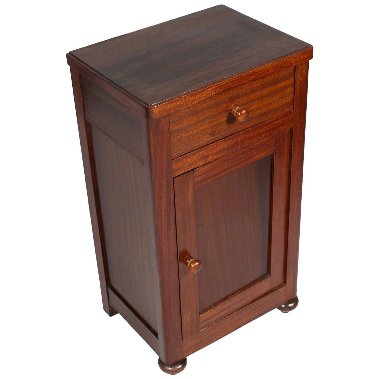 1900s Rustic Country Nightstand, Bedside Table, Walnut and Mahogany, Restored For Sale