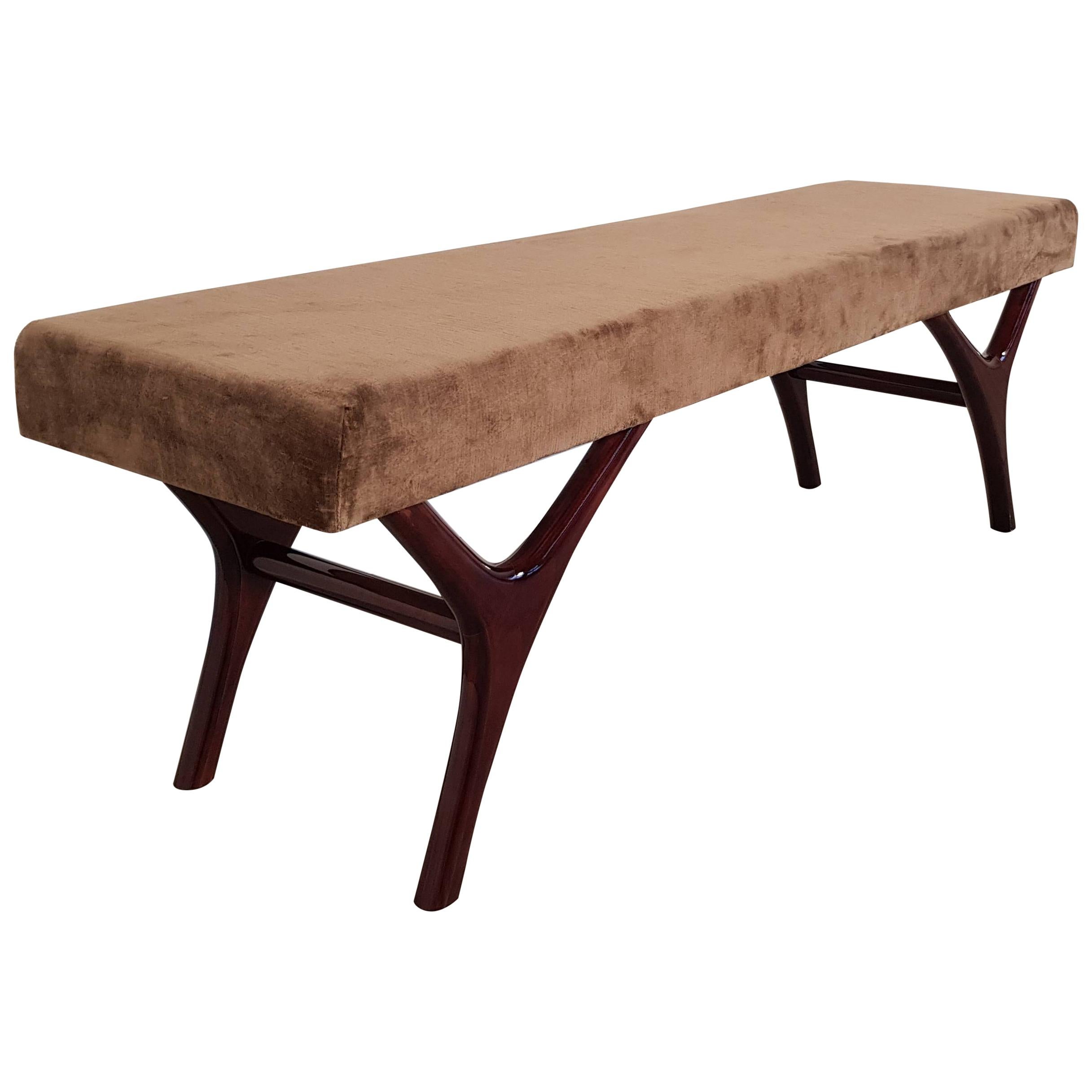 Italian Midcentury Long Bench on Lacquered Solid Beechwood Legs For Sale