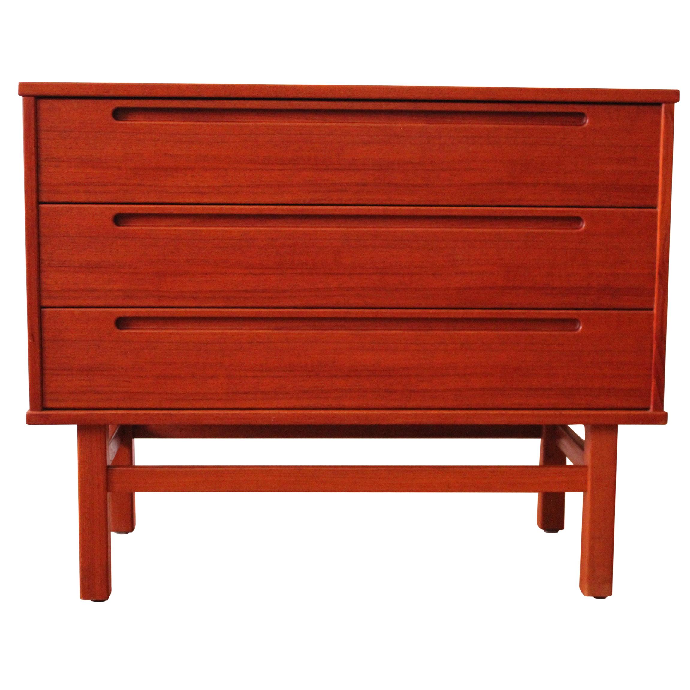 Niils Jonsson Mid Century Modern Vanity Chest Dresser  For Sale