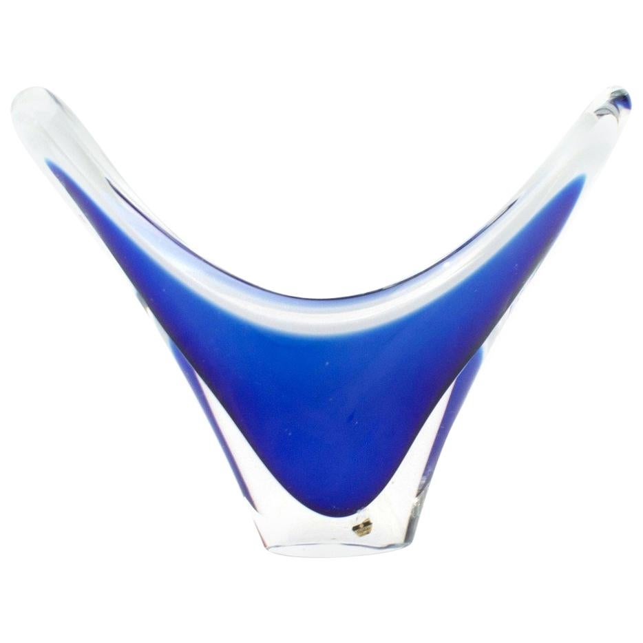 Schwedische Schale aus blauem und klarem Kunstglas von Flygsfors 