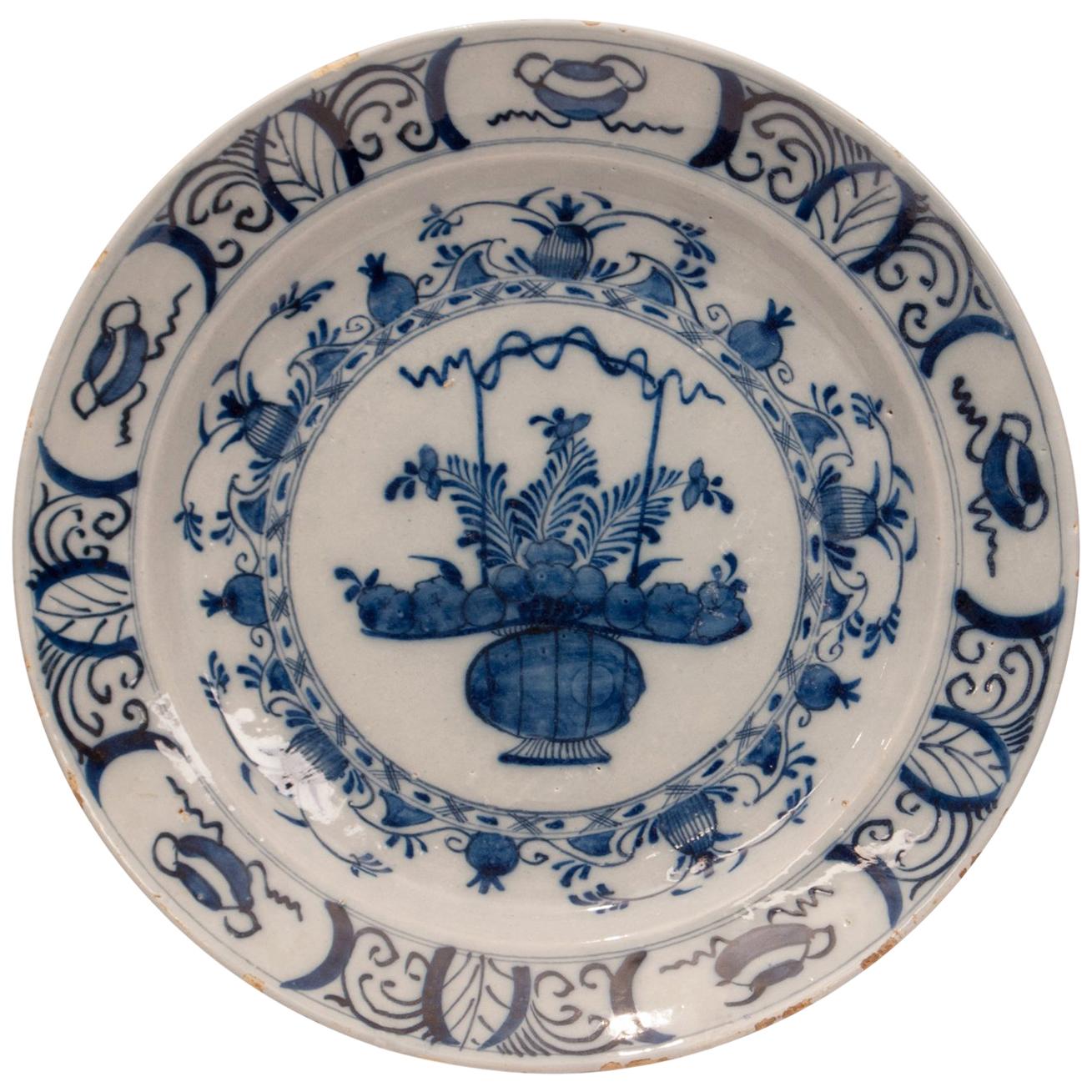 Delft Pottery Charger, Holland, circa 17th-18th Century