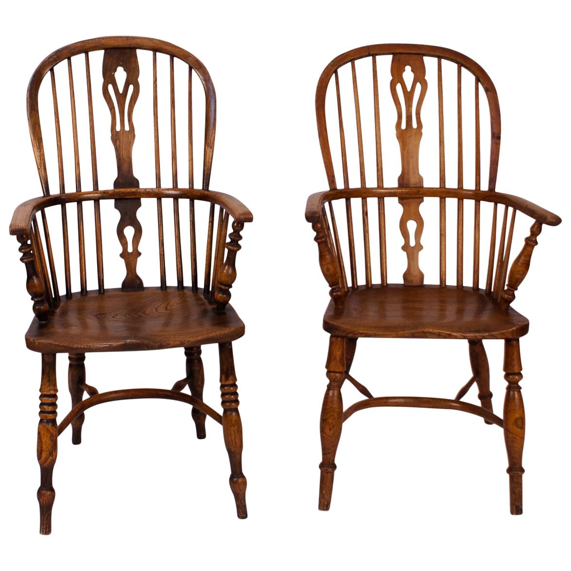 Assembled Pair of Windsor Armchairs, England, circa 1840