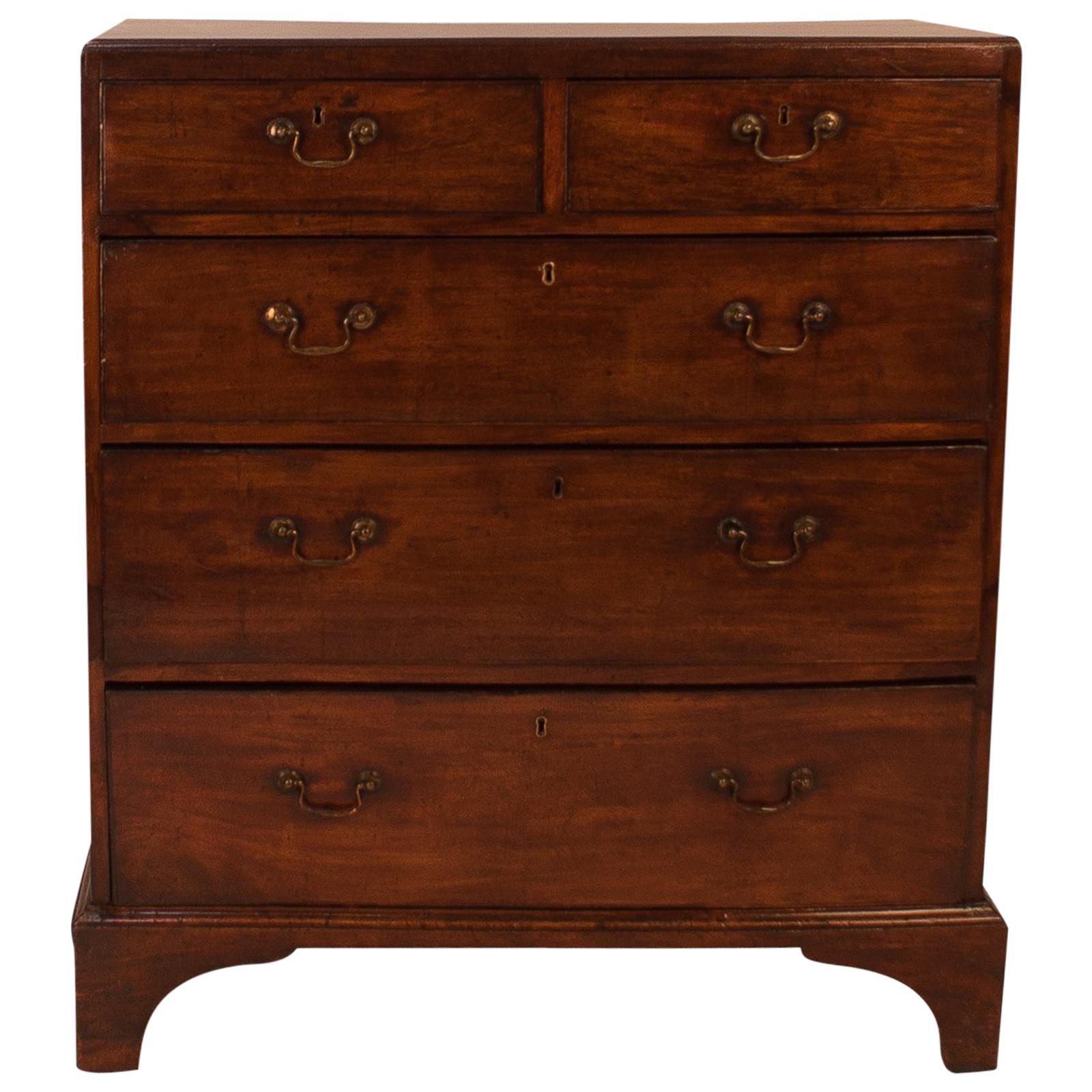 George III Mahogany Chest of Drawers, England, circa 1780