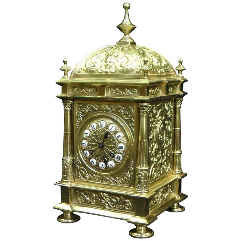 French Belle Époque Decorative Brass Mantel Clock For Sale at 1stdibs