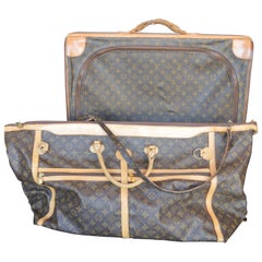 Retro Louis Vuitton Luggage
