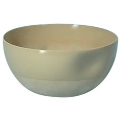 Small Dimpled Porcelain Bowl in Matte Latté