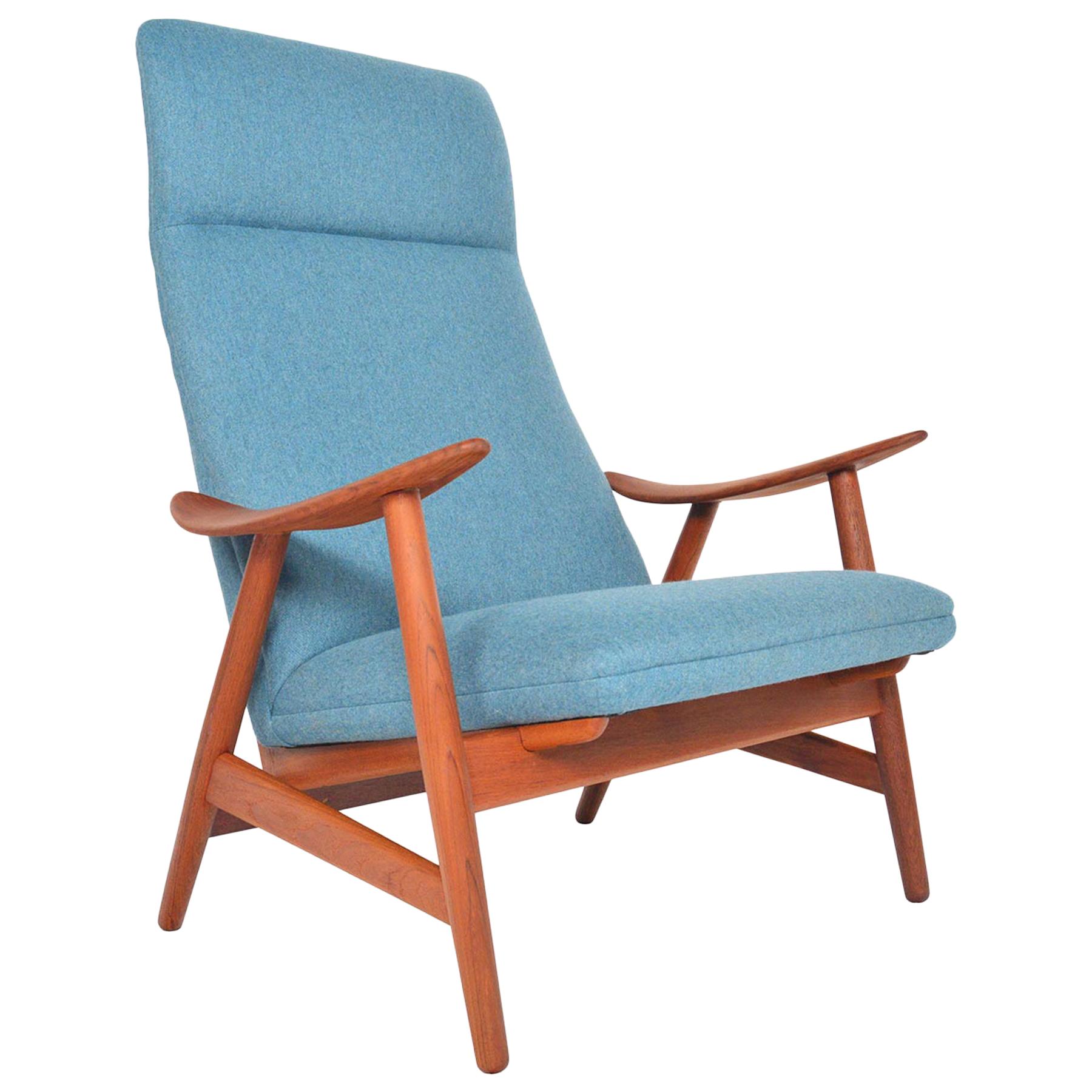 Illum Wikkelso 10H Teak Highback Lounge Chair
