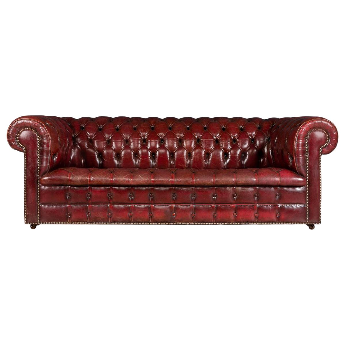 Antique Chesterfield Leather Sofa with Button Down Seats, circa 1920