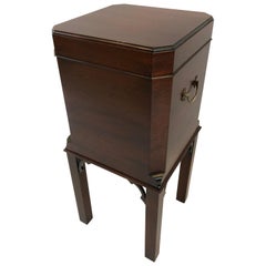 Chippendale Style Mahogany Williamsburg Edition Cellarette End Table