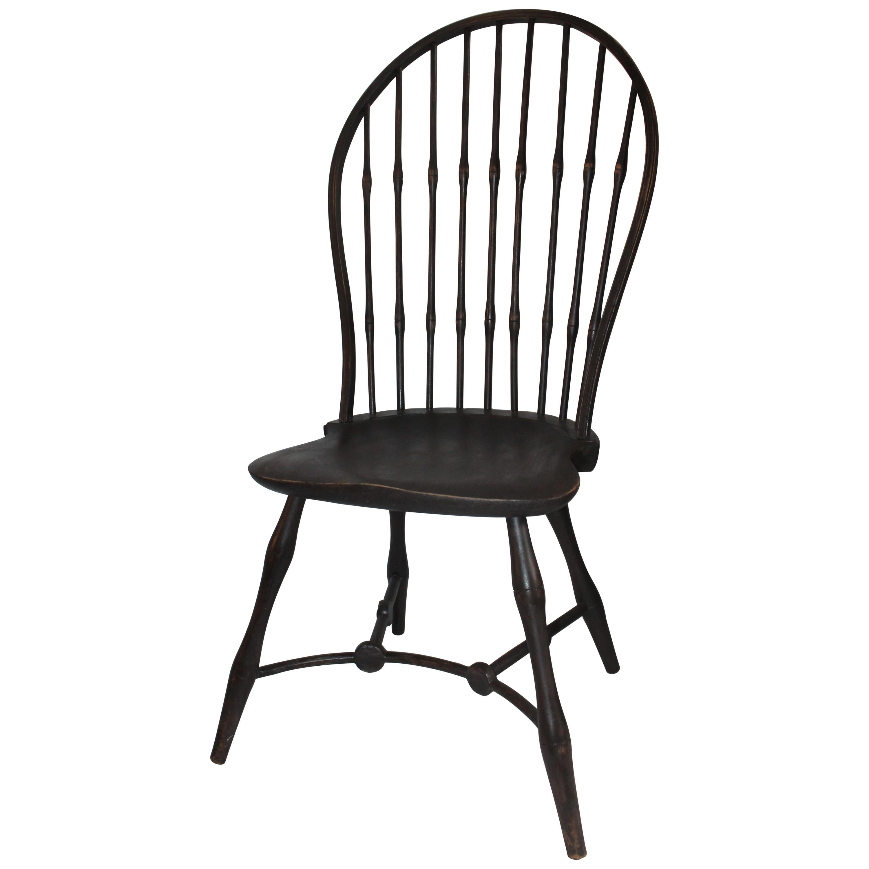 19th Century Windsor Chair with Balloon Back For Sale