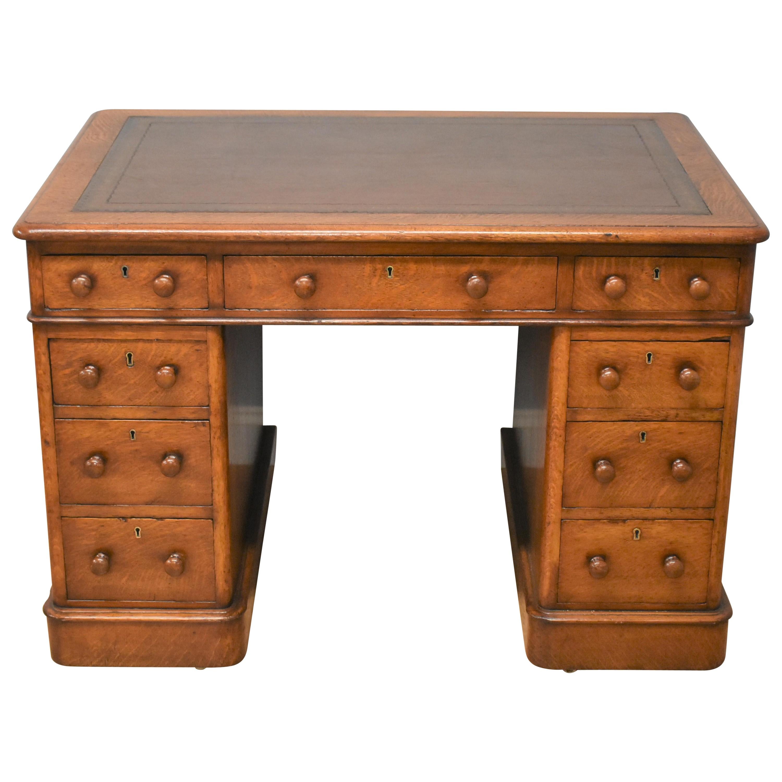 Victorian Mahogany Oak Pedestal Desk