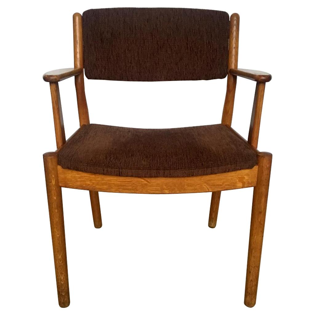 Midcentury Danish Oak Armchair by Poul Volther for FDB Møbler, 1950s im Angebot