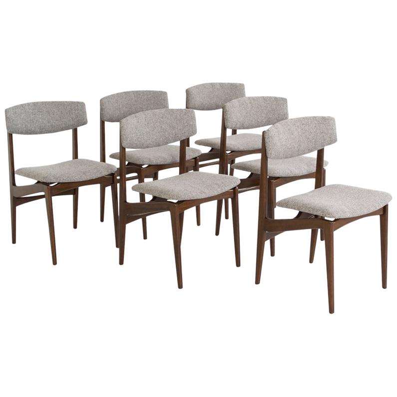 Midcentury Set of 6 Danish chairs in solid rosewood with new grey fabric