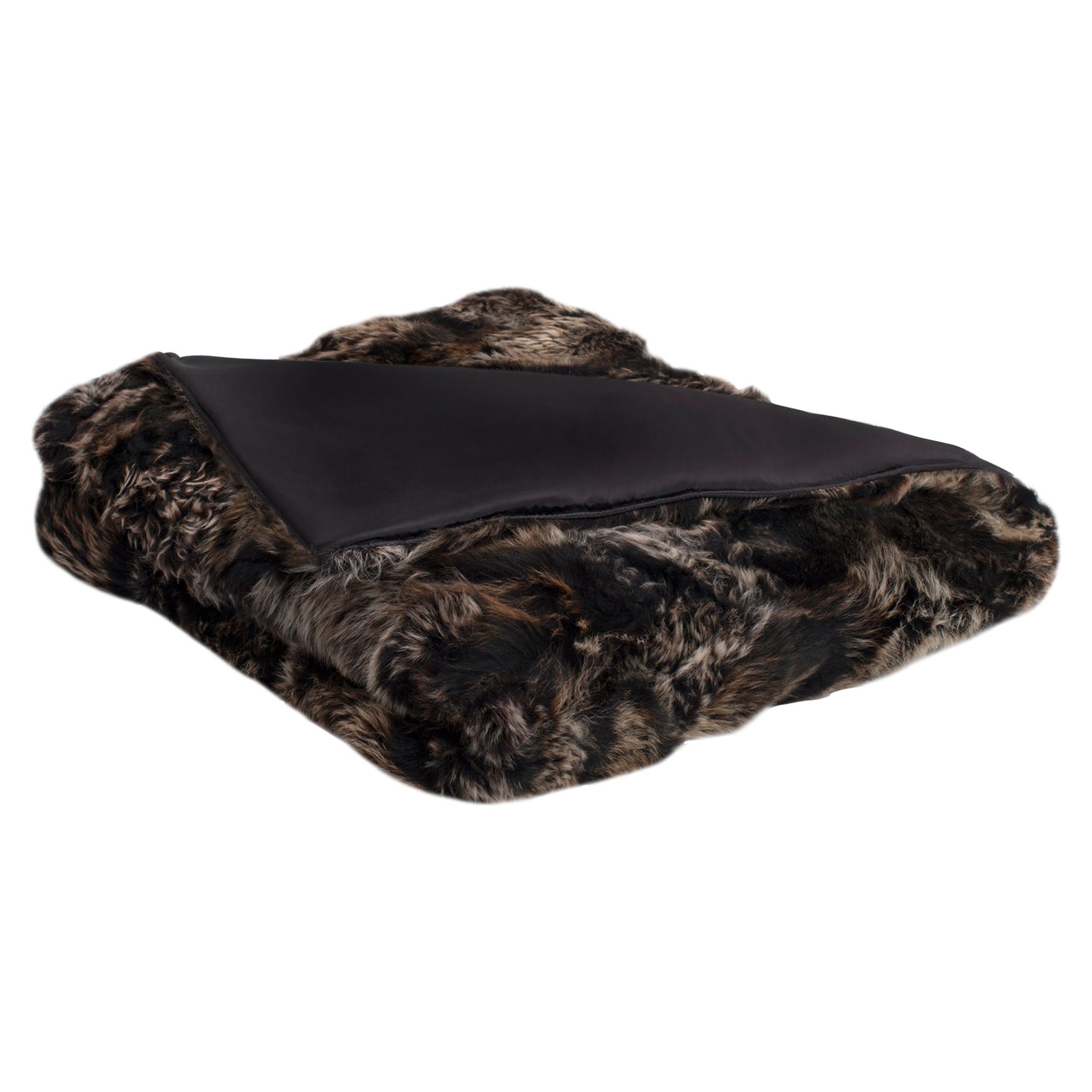 Pair of Luxury Fur Throw Pillows in Exotic African Springbok For Sale