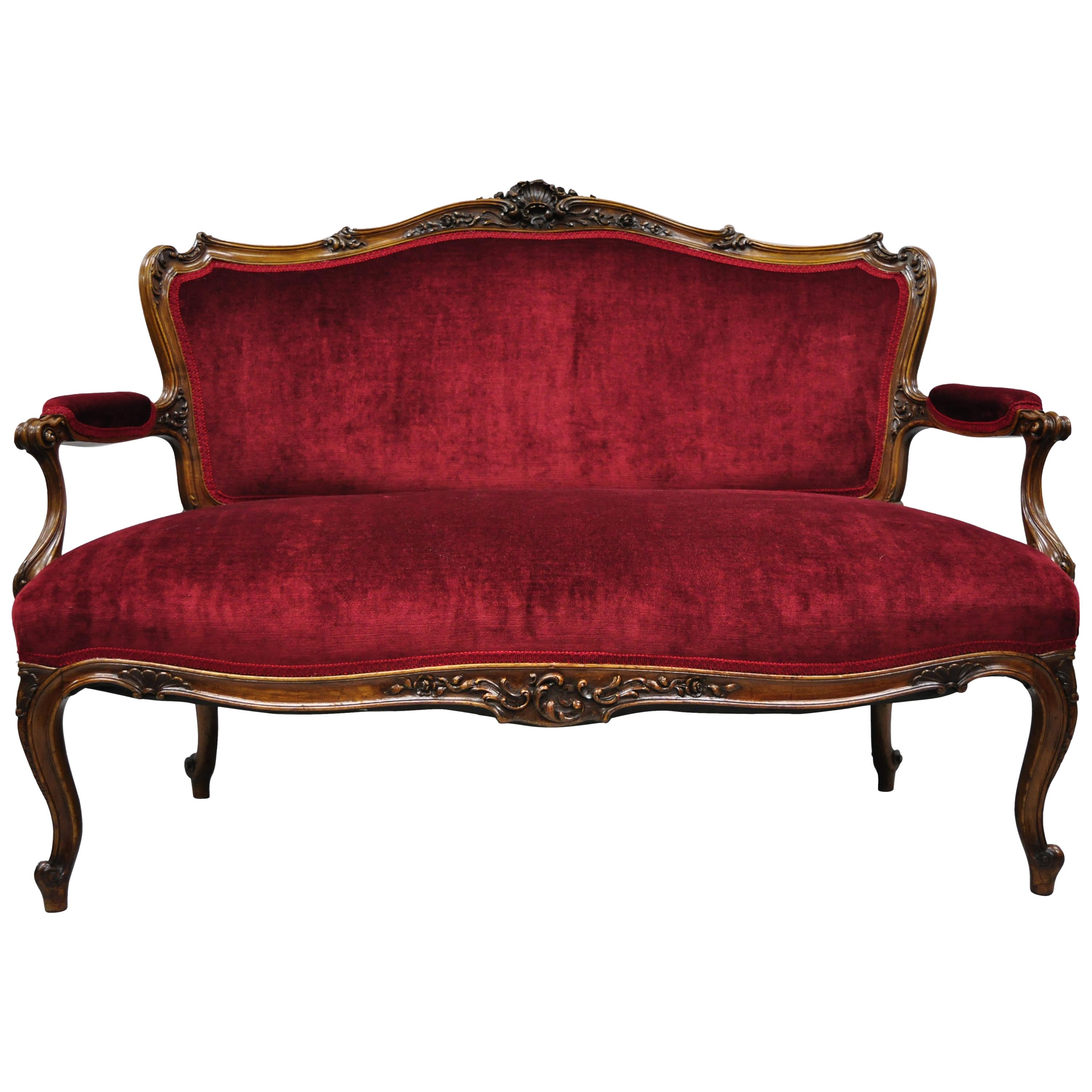 Early 20th Century French Louis XV Style Shell Carved Mahogany Sofa Settee