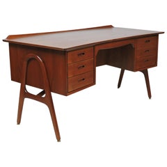 Svend Madsen Danish Modern Curved Teak Desk Model SH 180