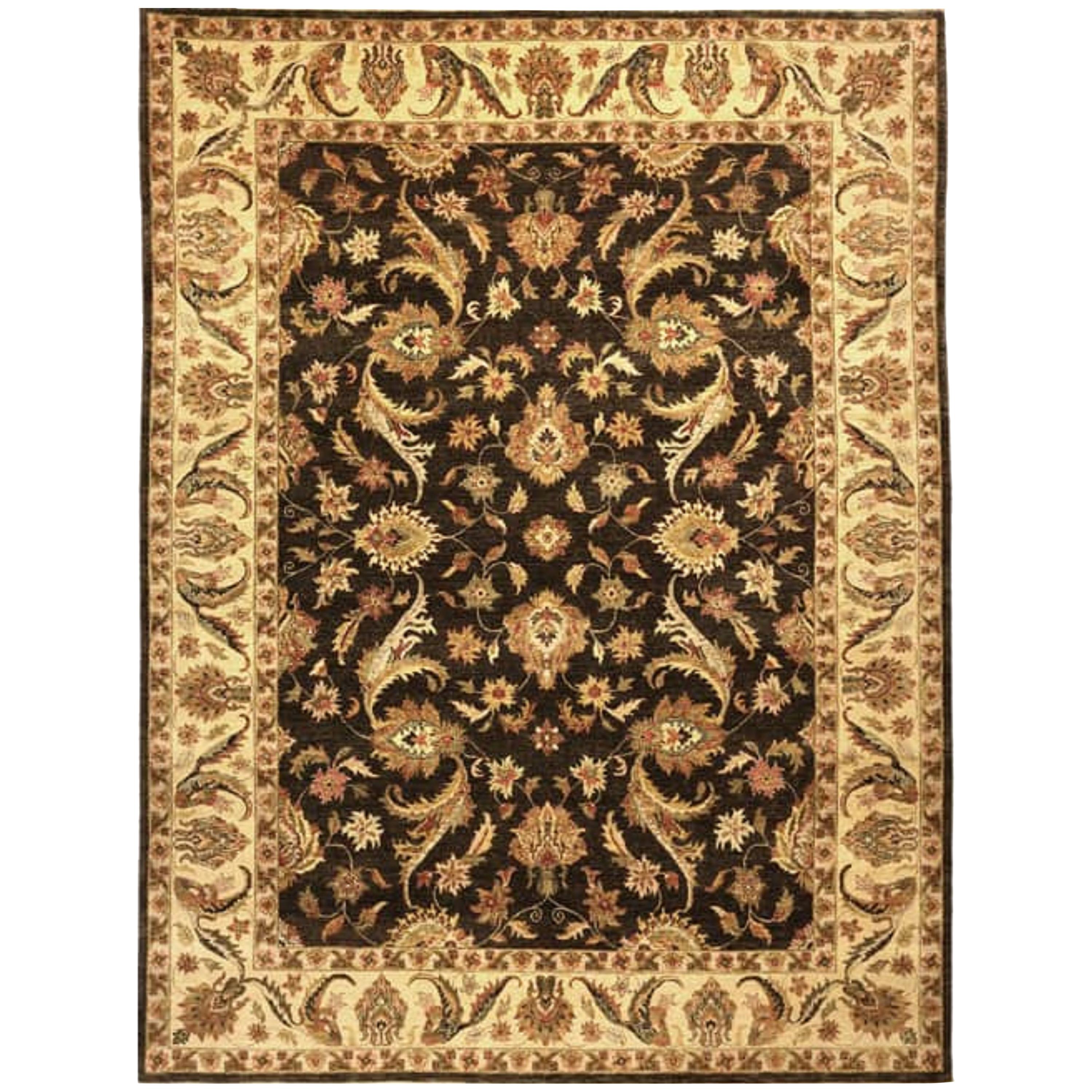 Traditional Hand-woven Indian Agra Rug  For Sale
