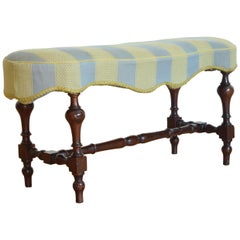 Italian Late Neoclassical Shaped and Turned Walnut Bench, circa 1840