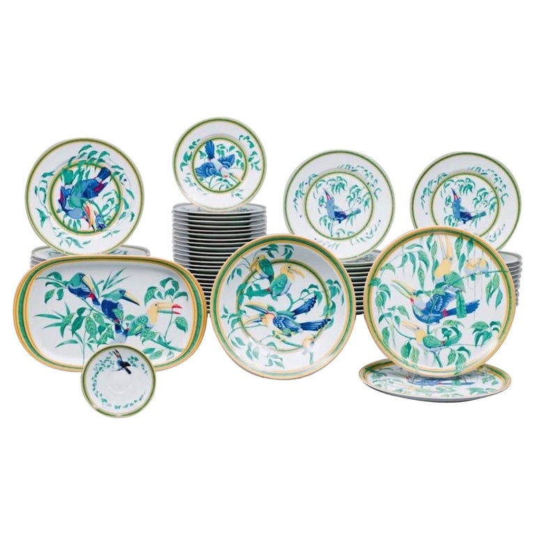 Hermes "Toucan" Porcelain Dinnerware Service 67 Pieces at 1stDibs hermes 67