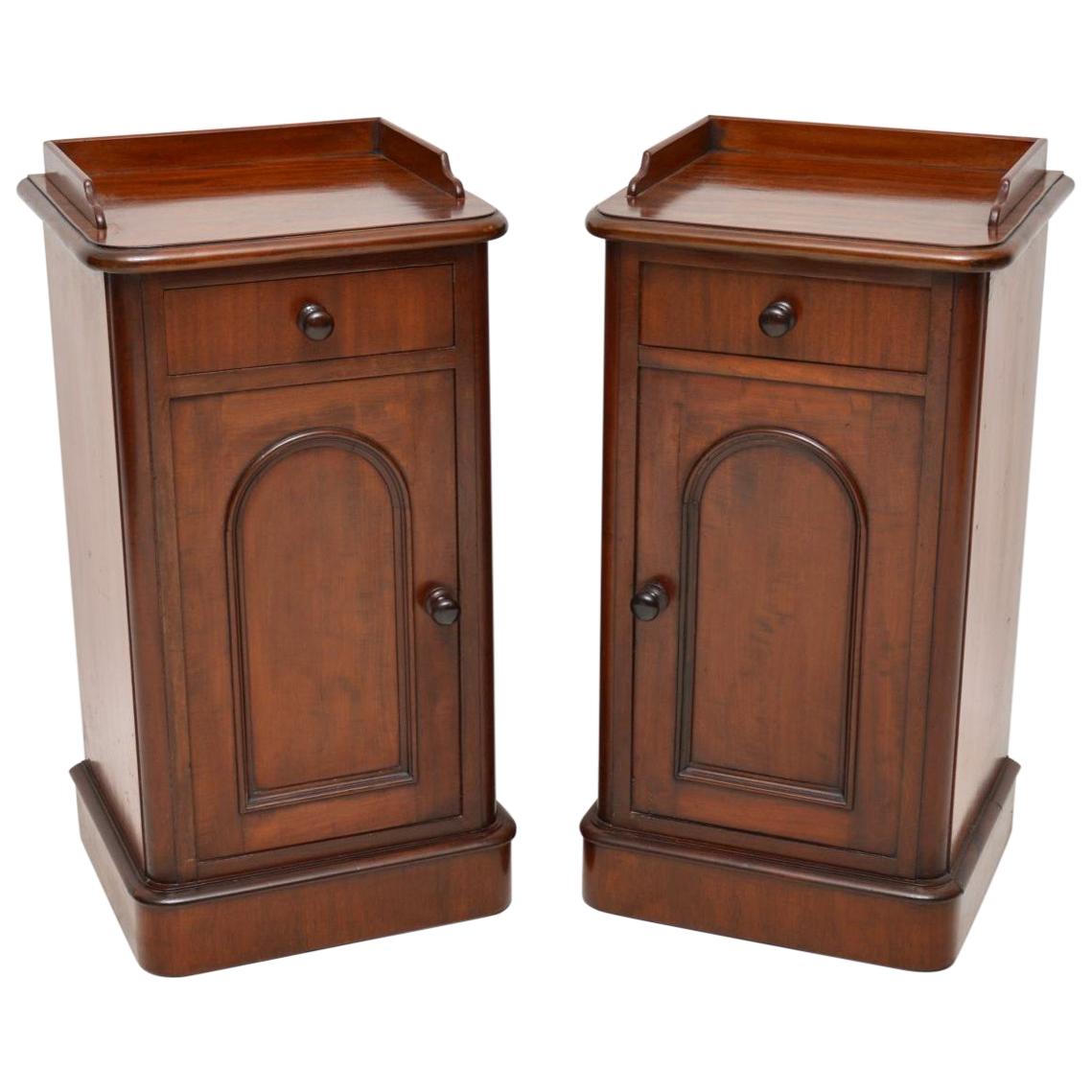 Pair of Antique Victorian Mahogany Bedside Cabinets