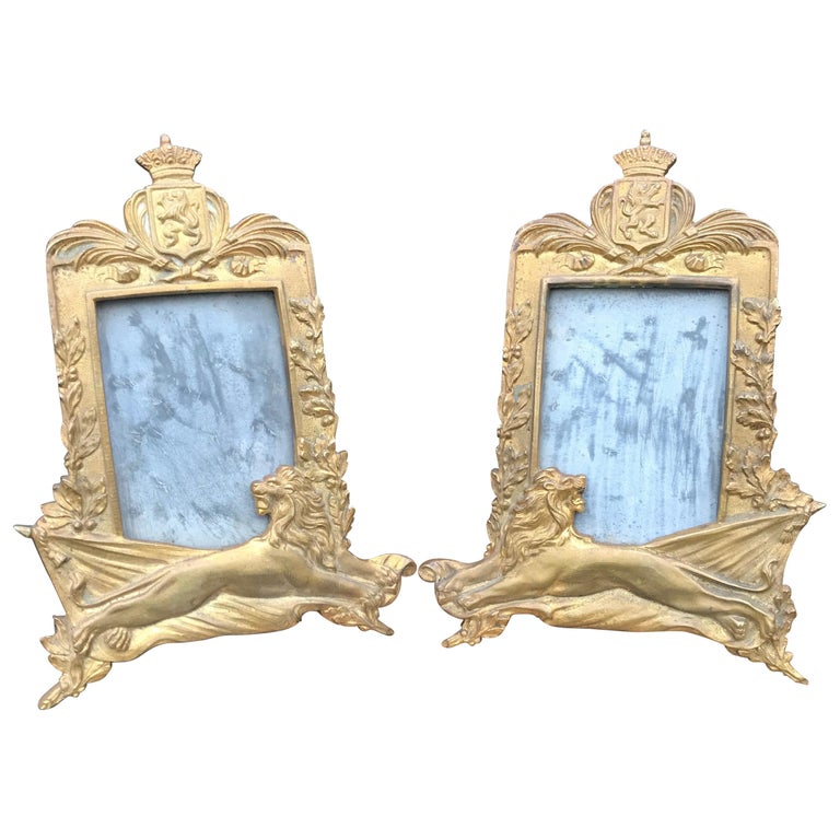 Stunning Pair of Bronze Table Picture Frames with Lion Sculptures & Royal Crowns For Sale