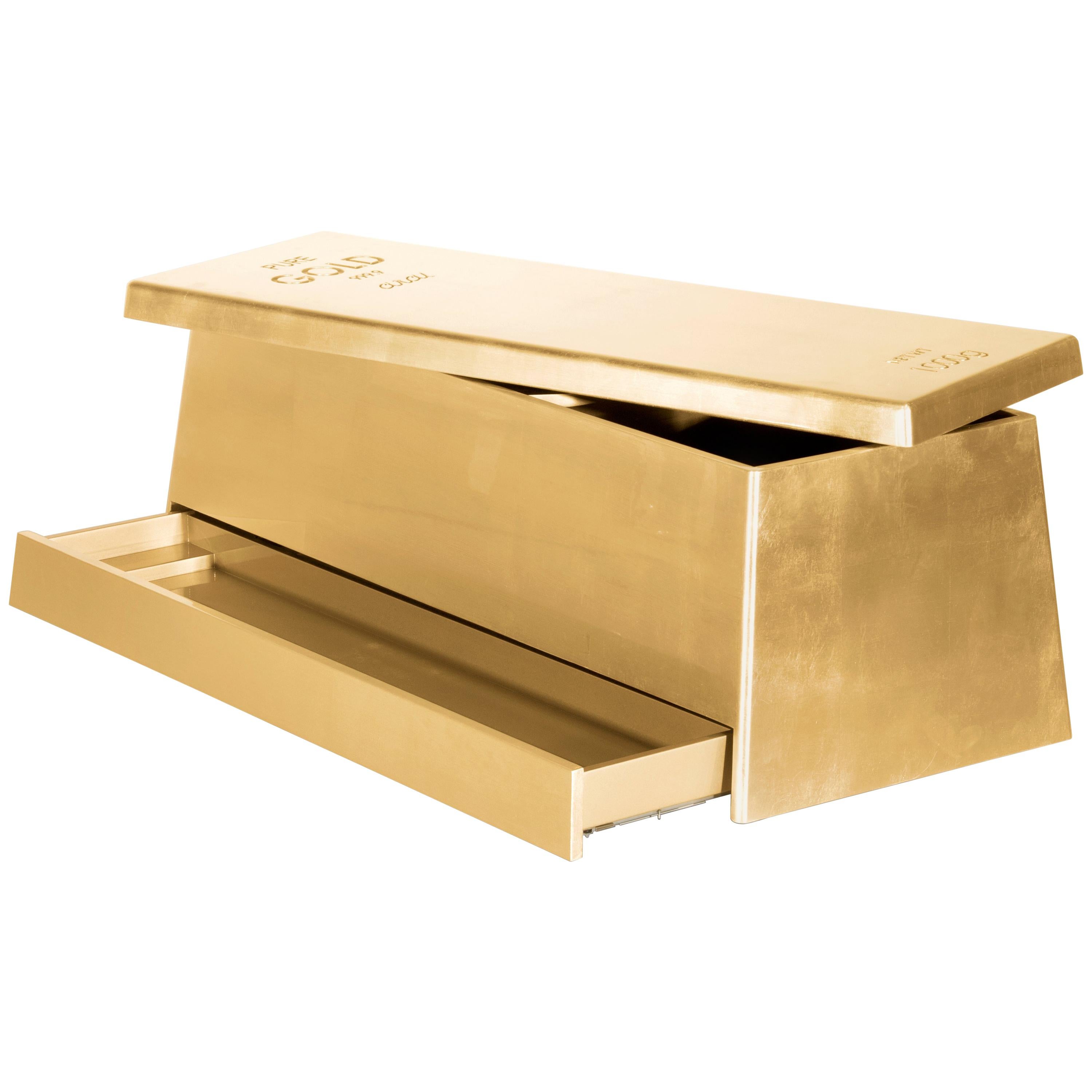 Gold Kids Toy Box in Wood with Gold Finish by Circu Magical Furniture

Gold Kids Toy Box in Wood with Gold Finish by Circu Magical Furniture is a kids’ toy box inspired by the fine gold bar shape. This toy box is a useful storage solution for kids’