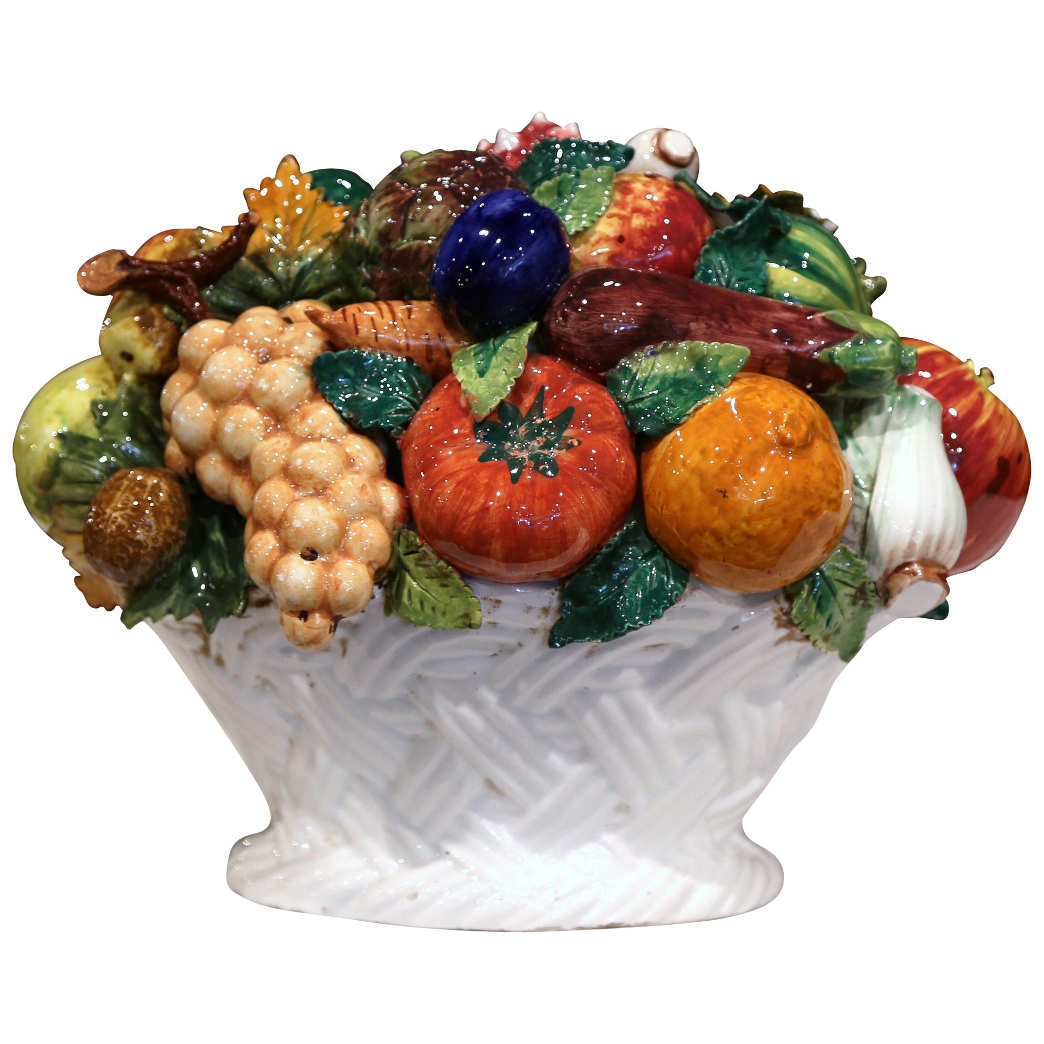 Antique and Vintage Decorative Baskets 820 For Sale at 1stdibs Page 2