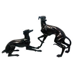 Paire de statues de Whippet en bronze