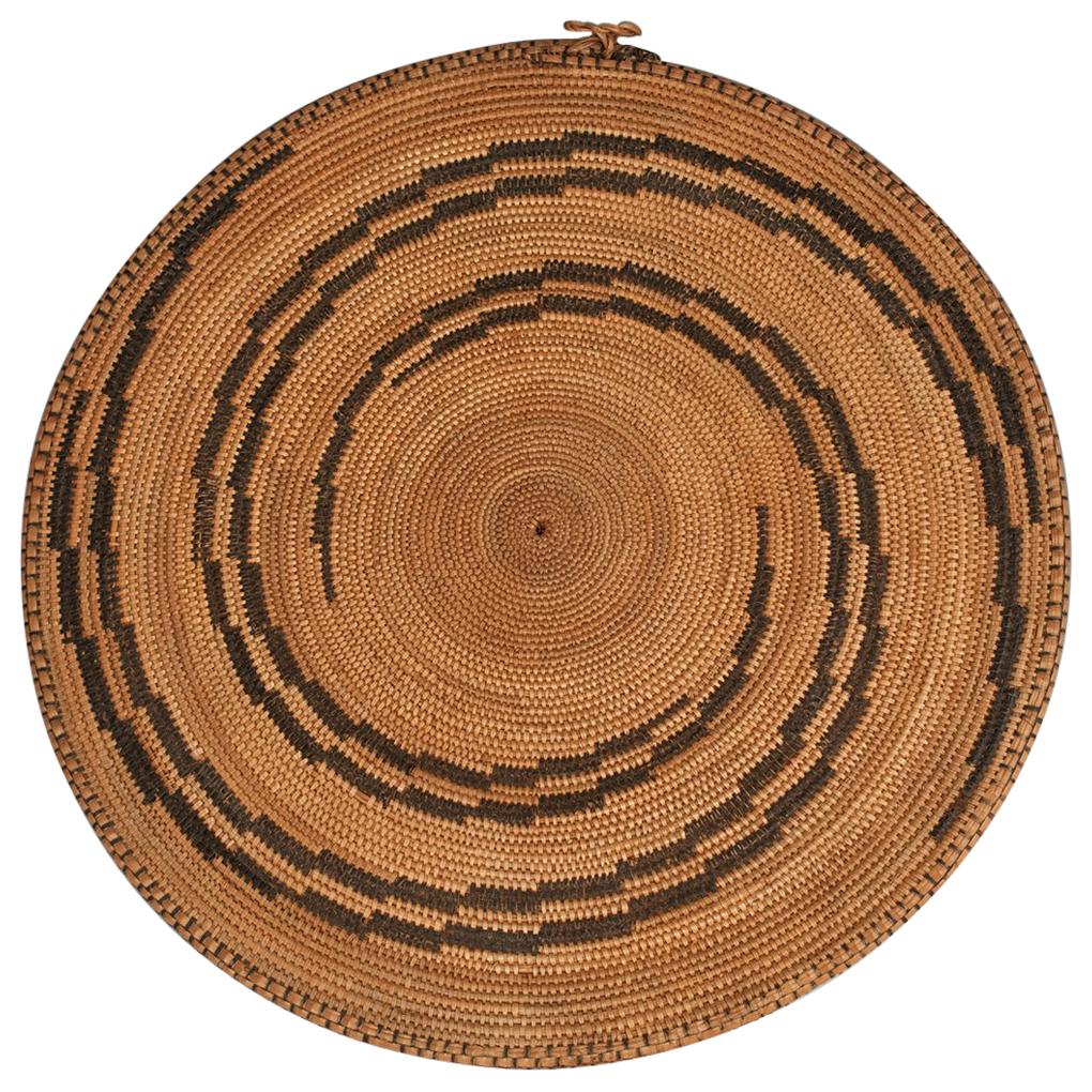 Mid-20th Century Woven Presentation Plate 'Agakoko', Tutsi People, Rwanda