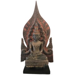 Antike Thai Buddha Holzschnitzerei