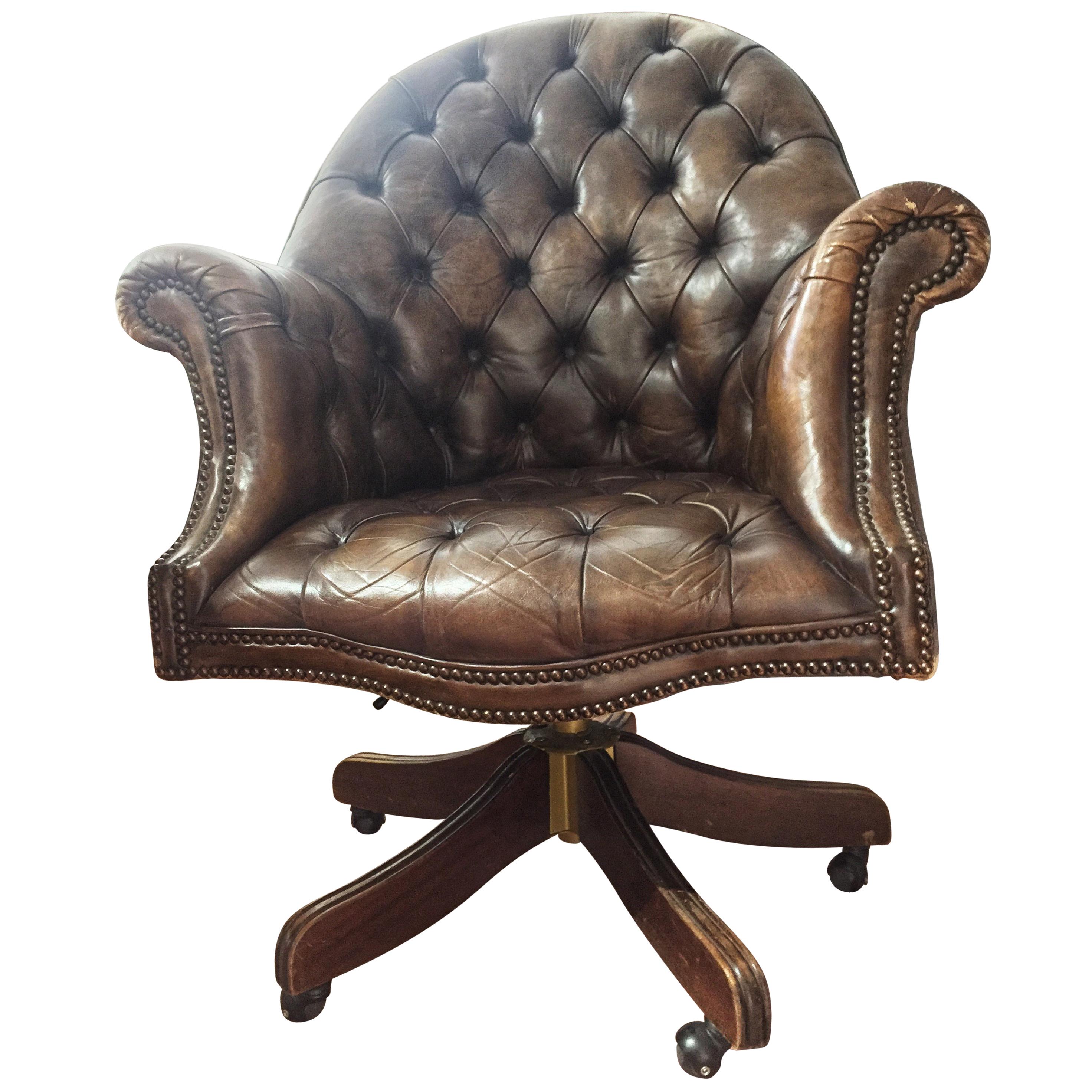 20th Century Chester Leather English Armchair with Wheels For Sale