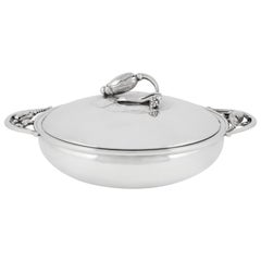1900-1909 Serveware, Ceramics, Silver and Glass