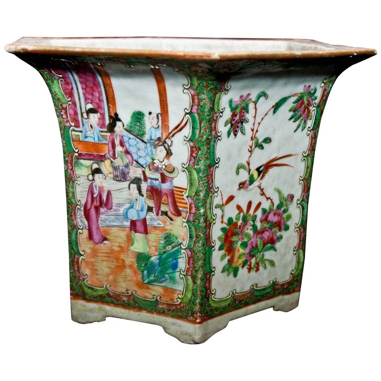 Ancient Chinese "Canton" Flower Vase, 18th Century For Sale at 1stdibs