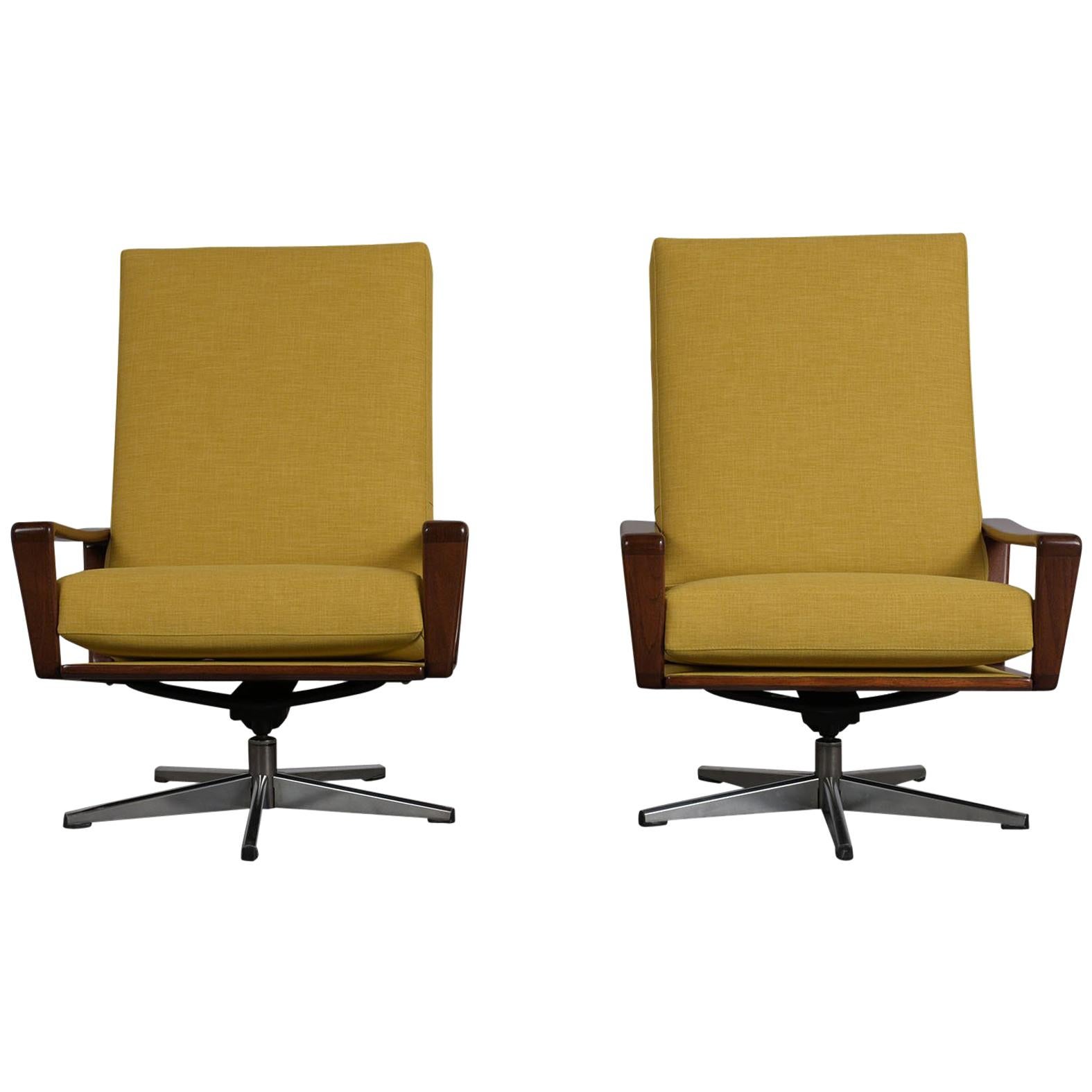 Pair of Modern Danish Swivel Lounge Chairs