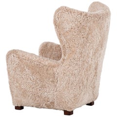 Fritz Hansen Wingback Easy Chair Model 1672 in Sheepskin and Oak