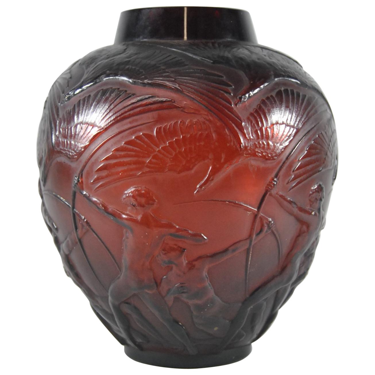 Lalique Archers Vase Dark Amber, circa 1921