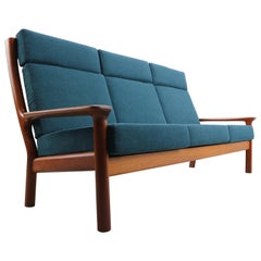Dänisches Sofa mit drei Sitzplätzen aus Teakholz von Juul Kristensen für Glostrup Mobelfabrik