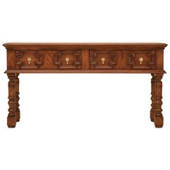 Traditional English Style Console Table