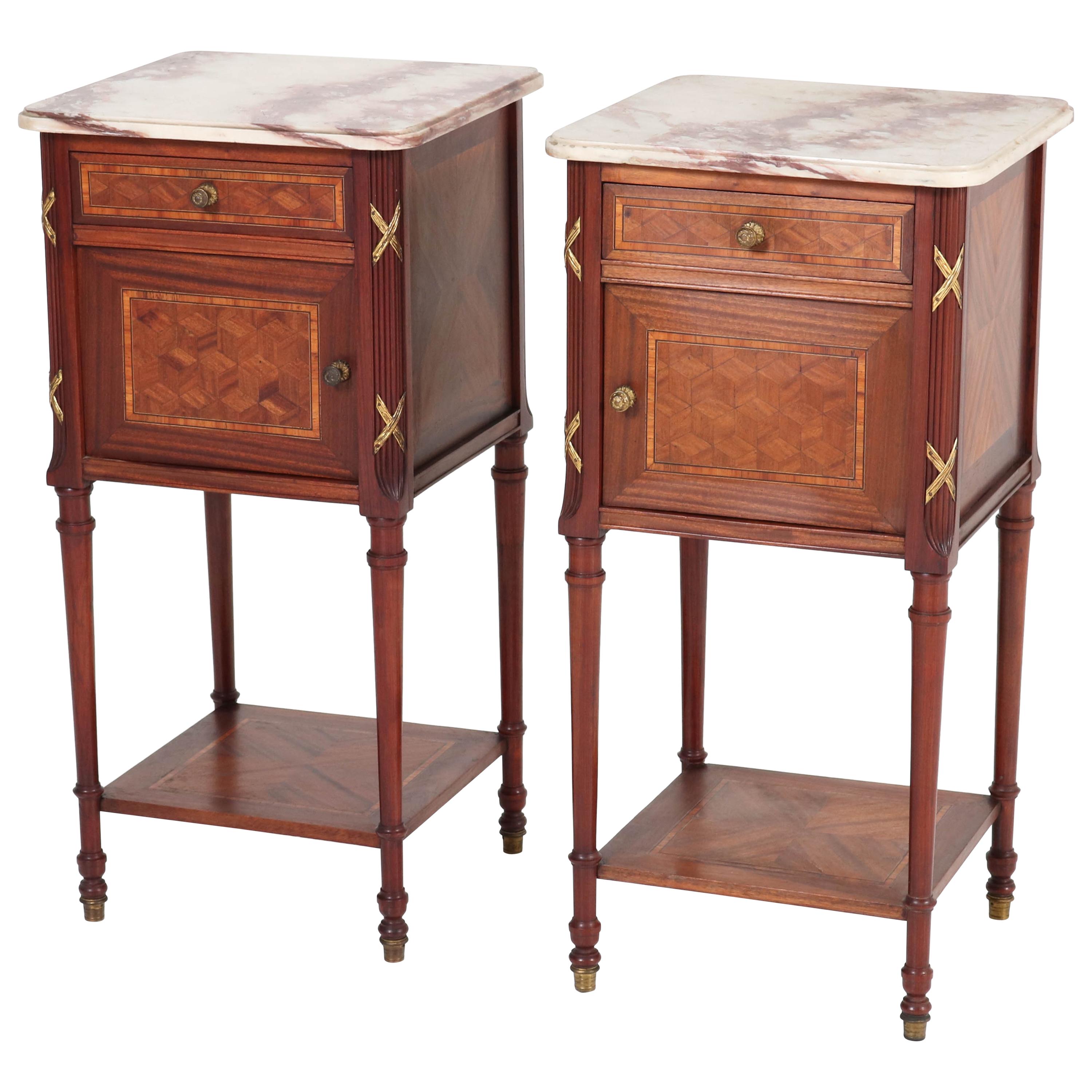 Pair of French Louis XV Style Mahogany Nightstands or Bedside Tables, 1920s