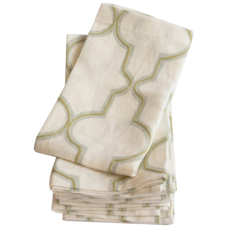 Cloth Napkins with Quatrefoil Print For Sale at 1stdibs