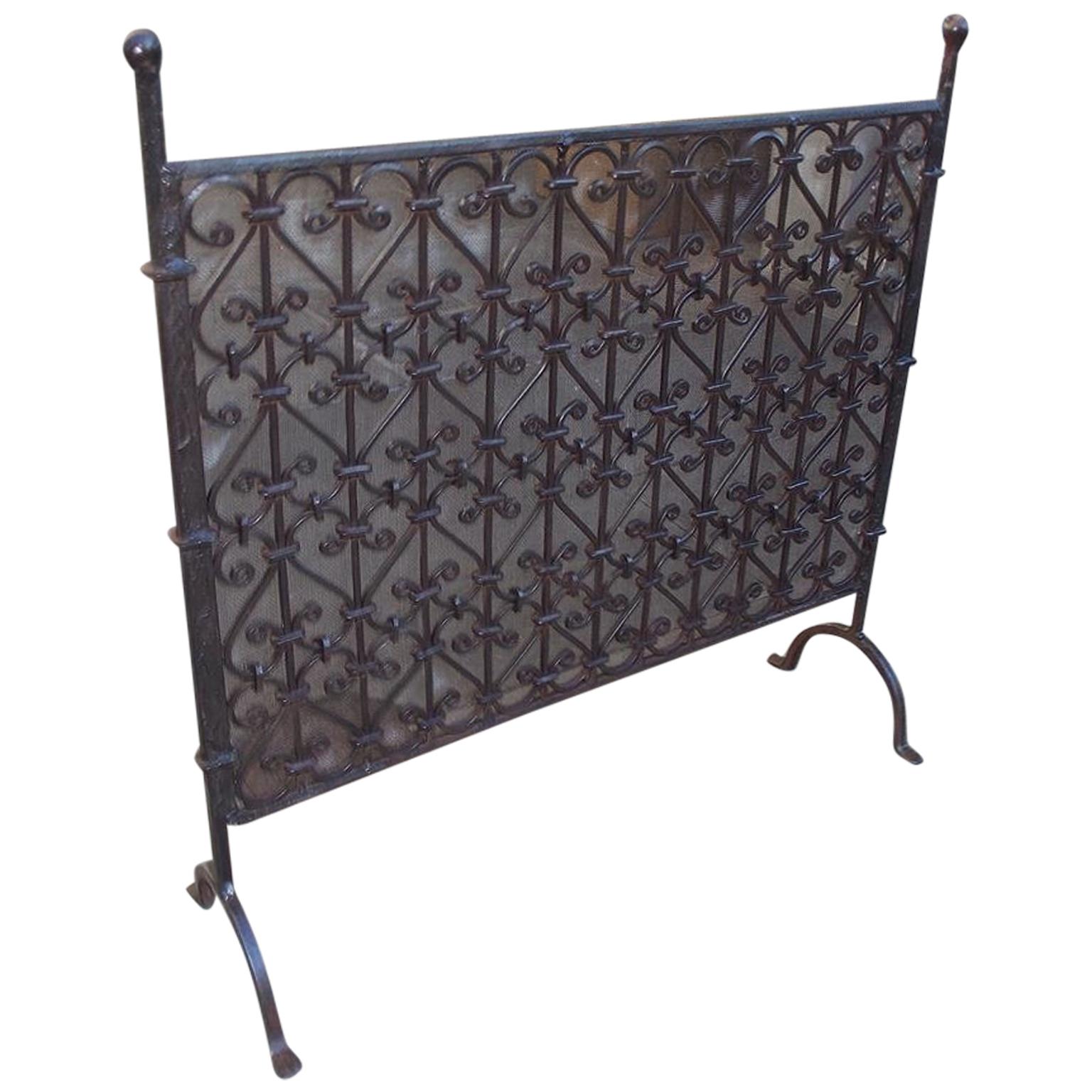American Wrought Iron Ball Top Freestanding Fire Place Screen, Circa 1820 For Sale